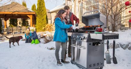 Grill zimą - podstawowe zasady przygotowania potraw i przechowywanie grilli Broil King