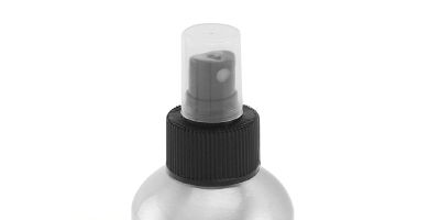 Spray pozwala rozpylić olej pod postacią mgiełki na wybranej potrawie bądź ruszcie.