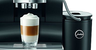 Wybór specjałów kawowych, jaki oferuje nam ekspres Z10 Dark Inox (EA) jest imponujący – możemy zdecydować się na jeden z 32 dostępnych specjałów kawowych!