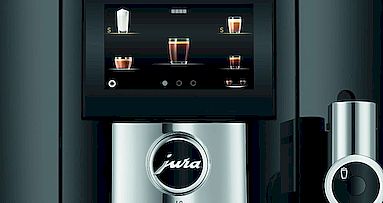 Ekspres do kawy Jura J8 Piano Black (EA) zapewni Ci ogromny wybór dostępnych opcji – w tym modelu zaprogramowano aż 31 specjałów kawowych.