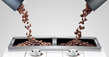 Dwa młynki stożkowe P.A.G.3+ umożliwiają naprzemienne przygotowywanie kaw z różnych gatunków ziaren.