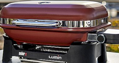 Grill elektryczny Weber Lumin Compact purpurowy to najmniejszy model z nowej serii amerykańskiego producenta – pomimo niewielkich rozmiarów, sprawdzi się do wielu zadań!